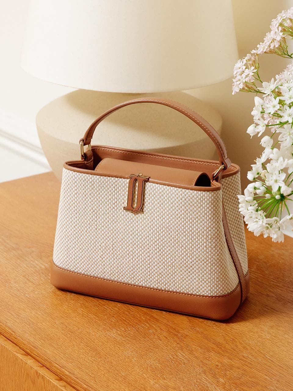Large Aurelia Fan Tote 3